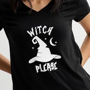 NWT Halloween WITCH PLEASE Women's Figure Flattering t-shirt Black White S/M